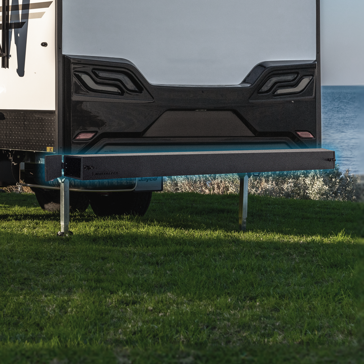 Pole Box Bumper – JayParts